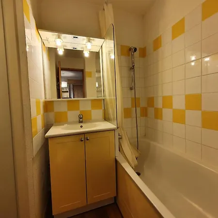 6 Pers, 2 Communicants, 2 Terrasses, Animaux Admis - Fr-1-353-64 Daire